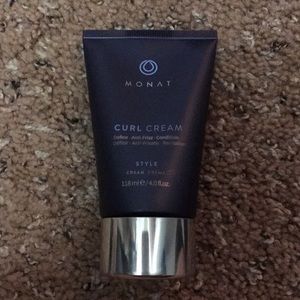 Monat Curl Cream